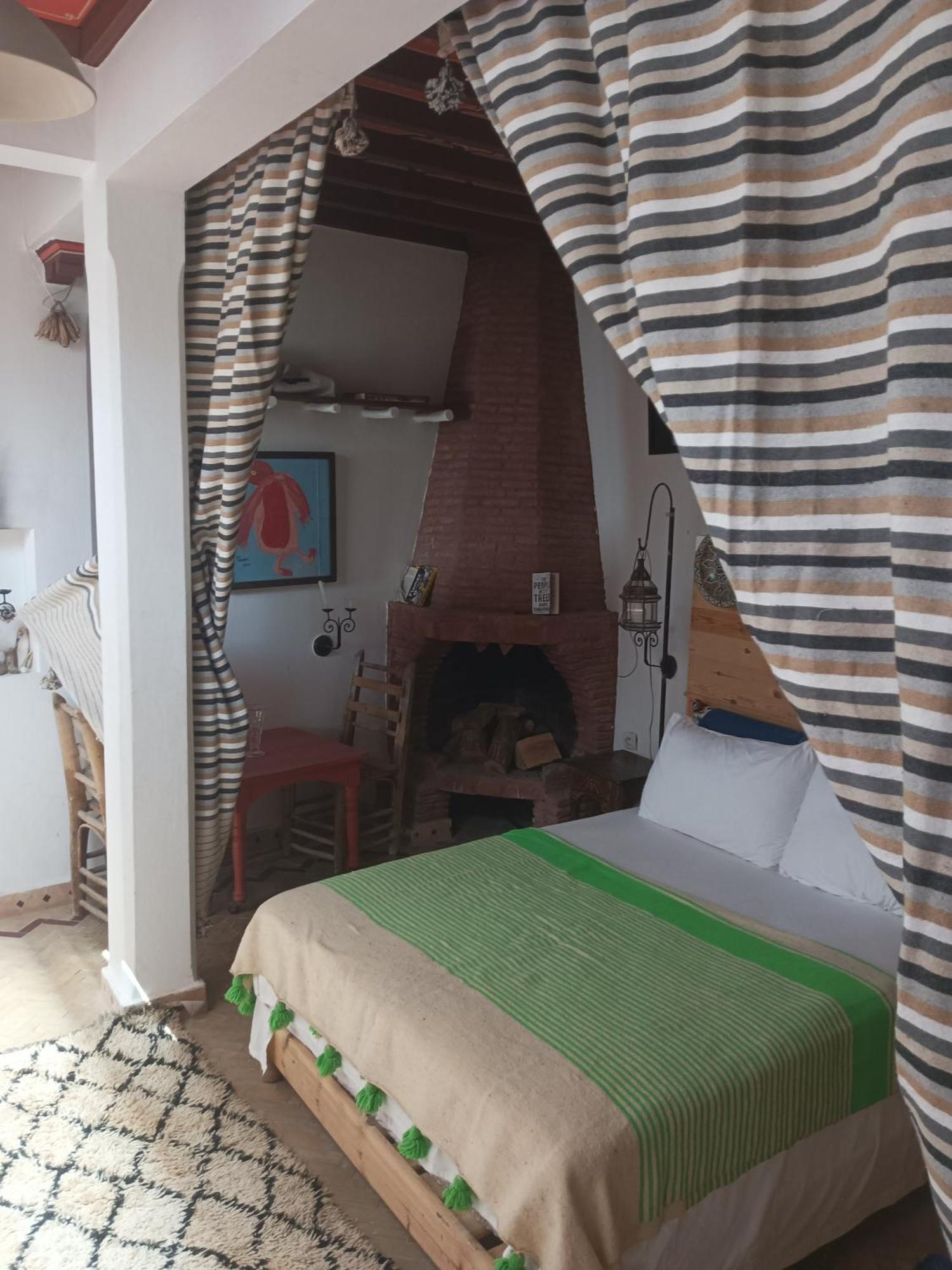 Riad El Baze Szavíra Kültér fotó